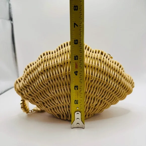 Tommy Bahama TikTok Viral Wicker Clam Shell Purse New With Tags WW0001 - Picture 8 of 11